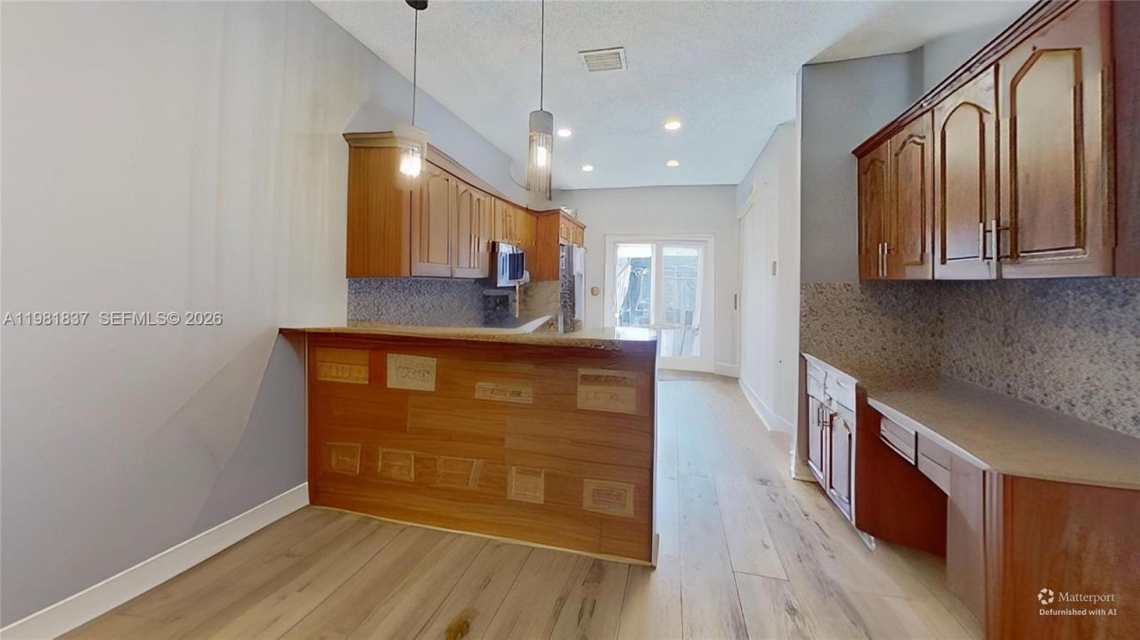 3760 Westminster St, Hollywood, FL 33021 Photo