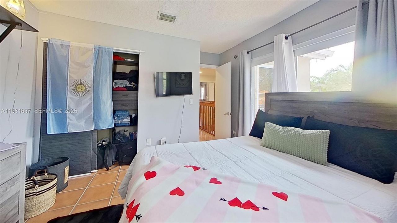 3760 Westminster St, Hollywood, FL 33021 Photo