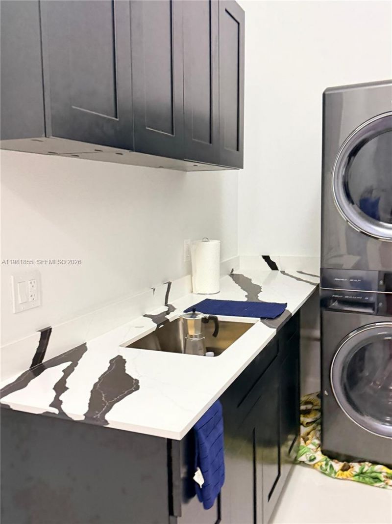 15455 SW 232nd St, Unit A, Miami, FL 33170 Photo