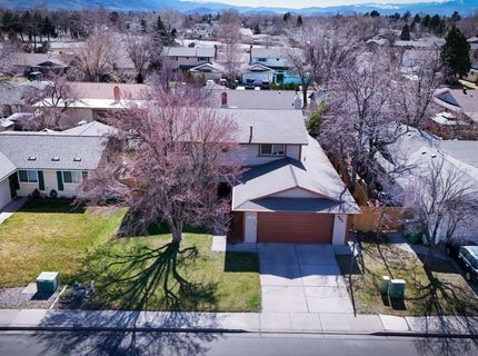 491 E Emerson Way, Sparks, NV 89431 Photo