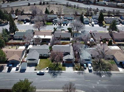 491 E Emerson Way, Sparks, NV 89431 Photo