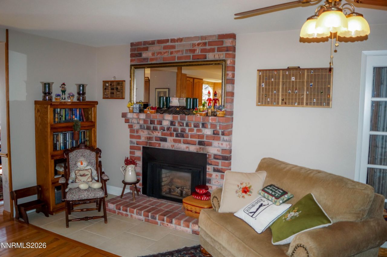 491 E Emerson Way, Sparks, NV 89431 Photo