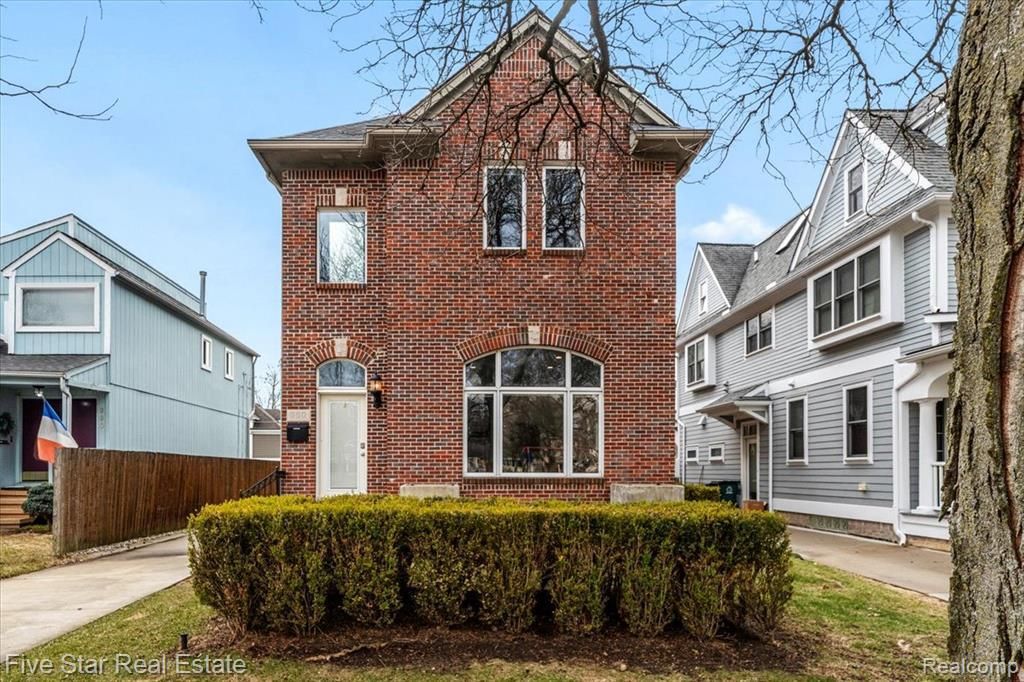 960 Davis Avenue, Birmingham, MI 48009 Main Photo