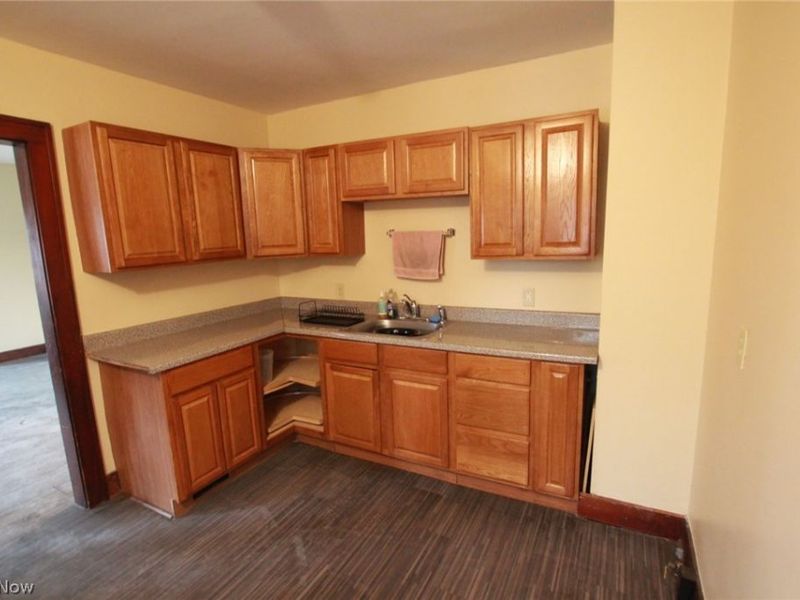 56 N Osborn, Youngstown, OH 44509 Photo 5