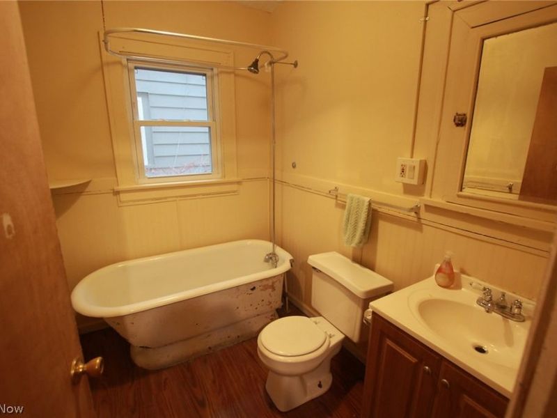 56 N Osborn, Youngstown, OH 44509 Photo 7