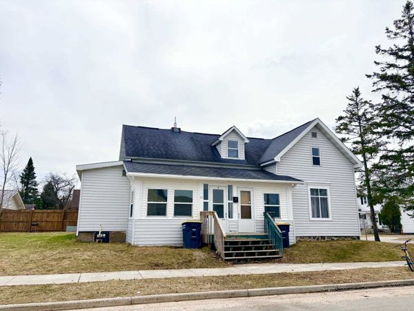 17 W Prospect Street, Rhinelander, WI 54501