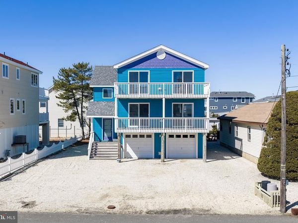 2205 N CENTRAL AVENUE, SURF CITY, NJ 08008