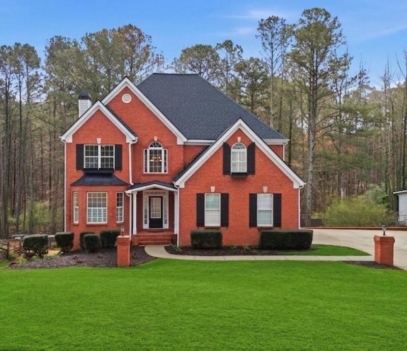 7105 Weybridge Drive, Cumming, GA 30040 Main Photo