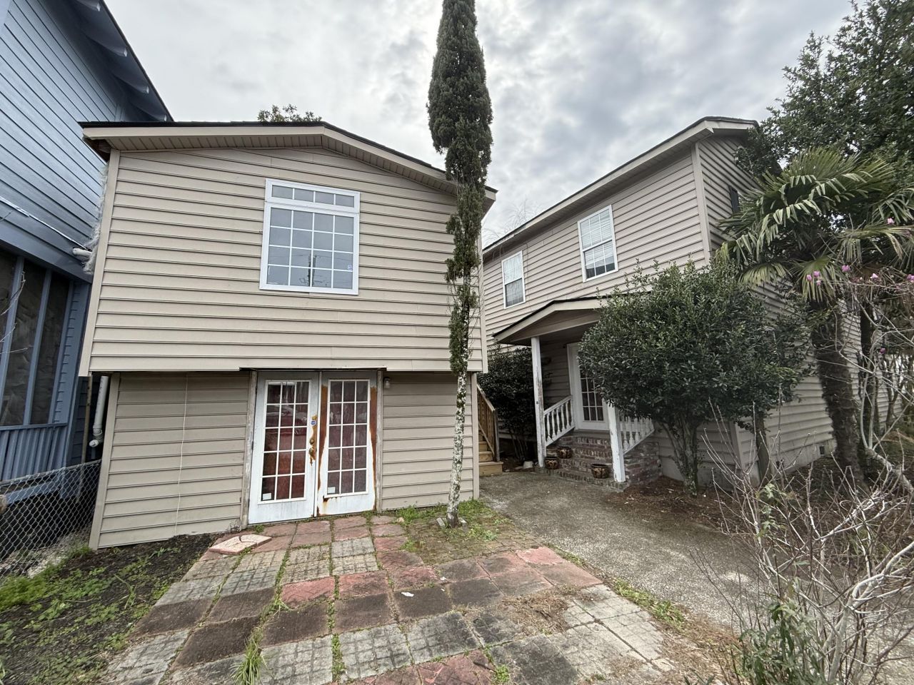 1150 King Street Photo 4