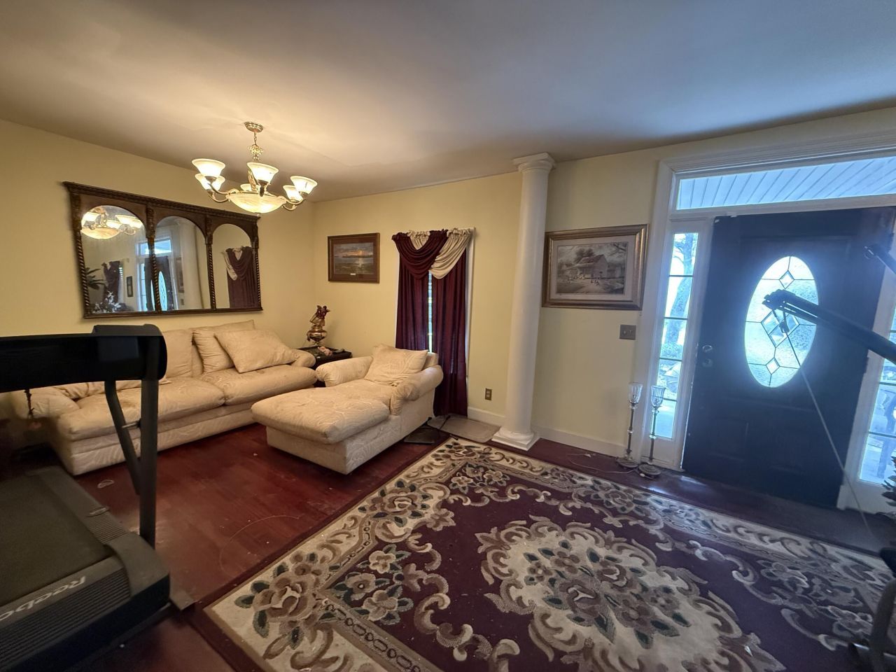 1150 King Street Photo 5