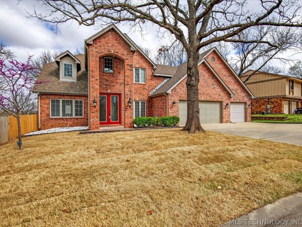 618 Kenwood Drive , Bartlesville, OK 74006