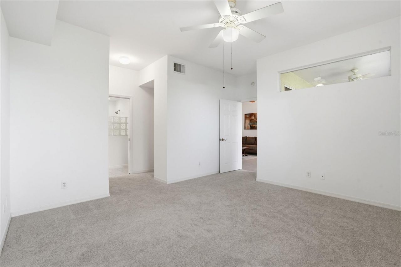 15153 Oxford Cove, Unit 2303, Fort Myers, FL 33919 Photo