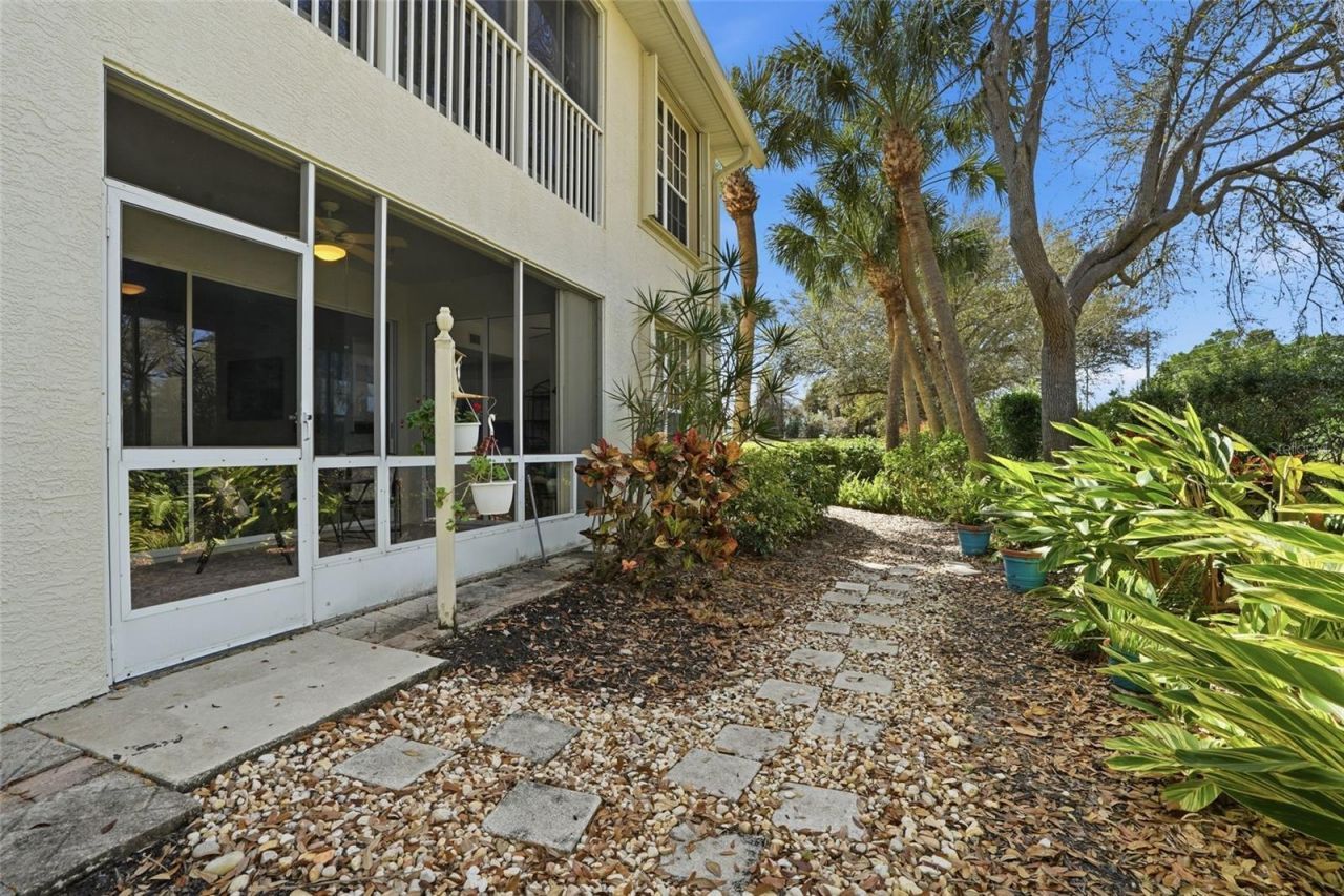 15153 Oxford Cove, Unit 2303, Fort Myers, FL 33919 Photo