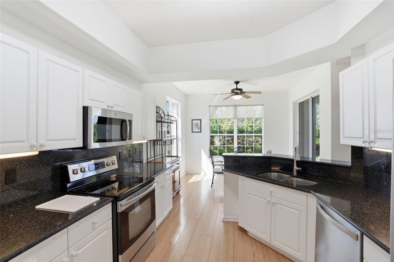 15153 Oxford Cove, Unit 2303, Fort Myers, FL 33919 Photo