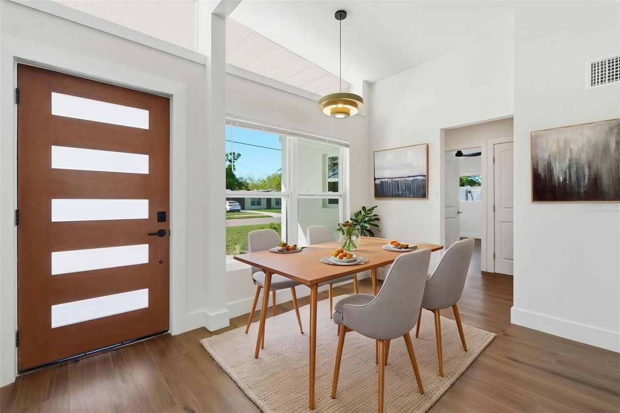 2989 Greenbriar Street , Sarasota, FL 34237 Photo