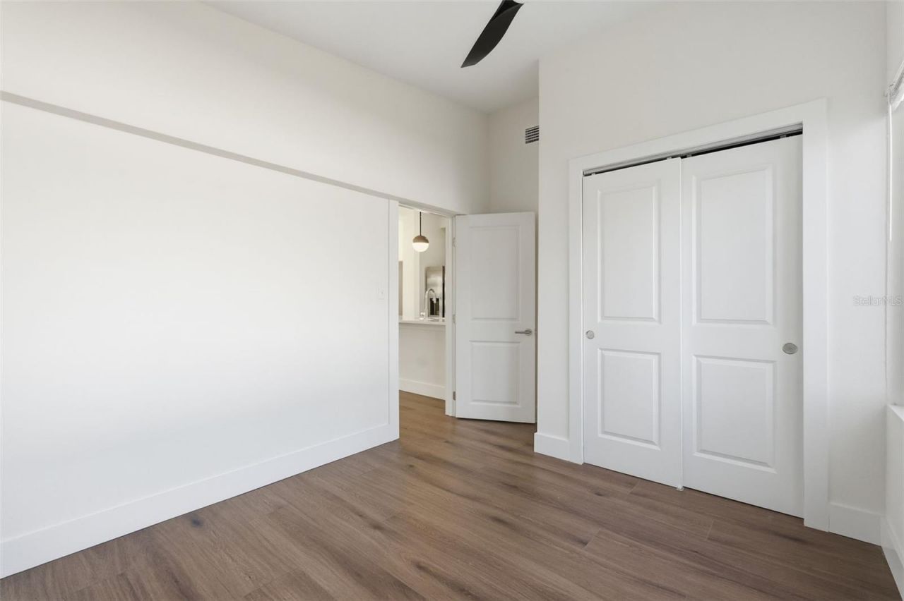 2989 Greenbriar Street , Sarasota, FL 34237 Photo