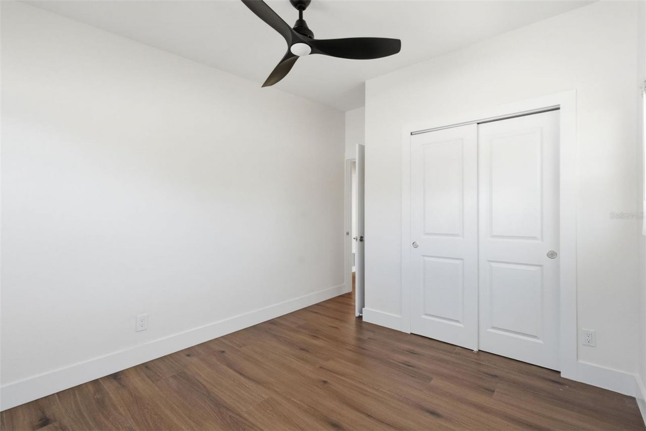 2989 Greenbriar Street , Sarasota, FL 34237 Photo