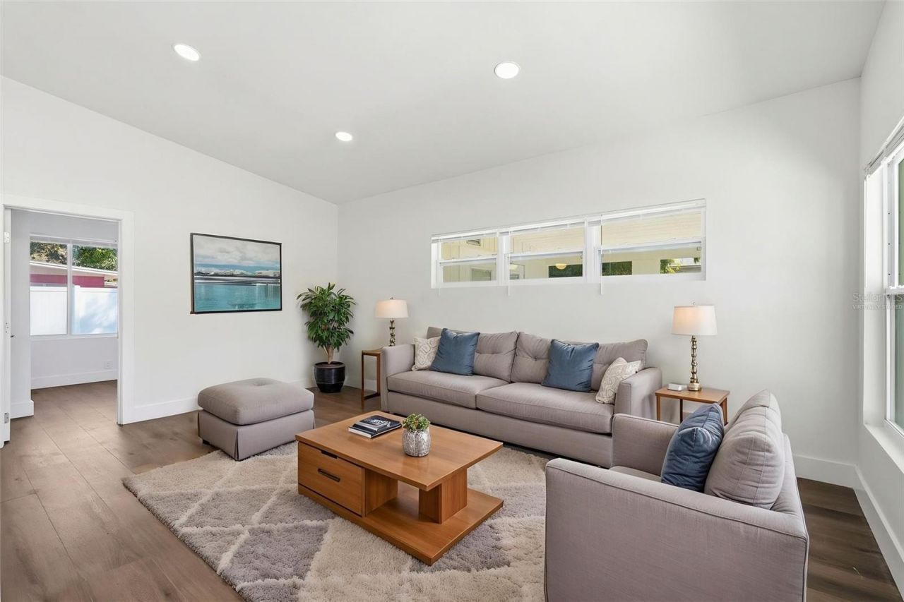 2989 Greenbriar Street , Sarasota, FL 34237 Photo