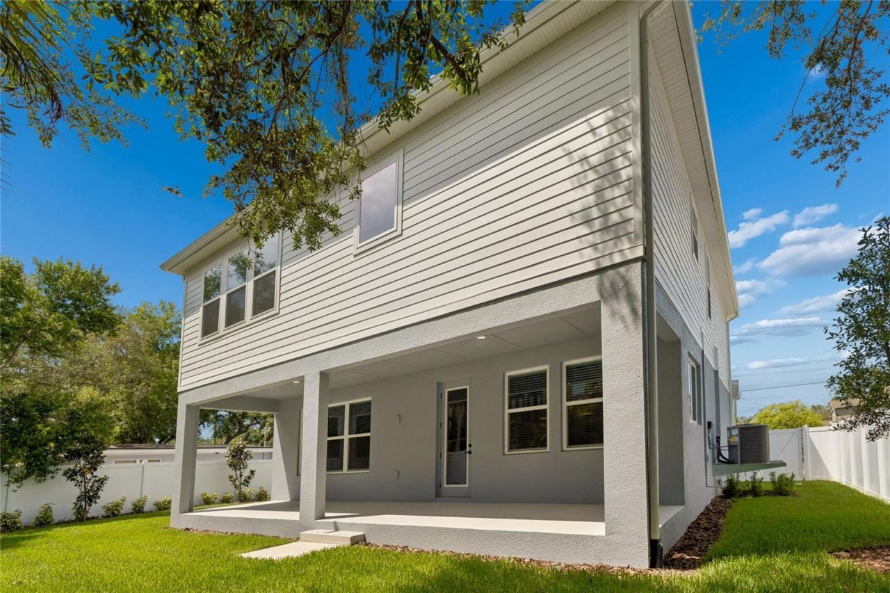 2916 W Ellis Drive, Tampa, FL 33611 Photo
