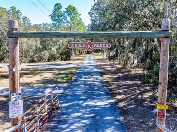 13615 TYRONE STREET, HUDSON, FL 34667