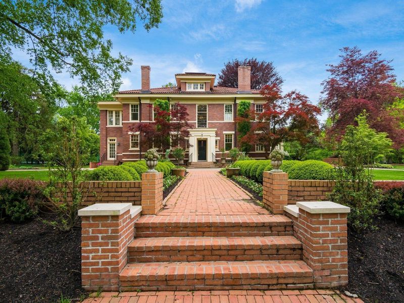 140 N Parkview Avenue, Bexley, OH 43209 Photo 2