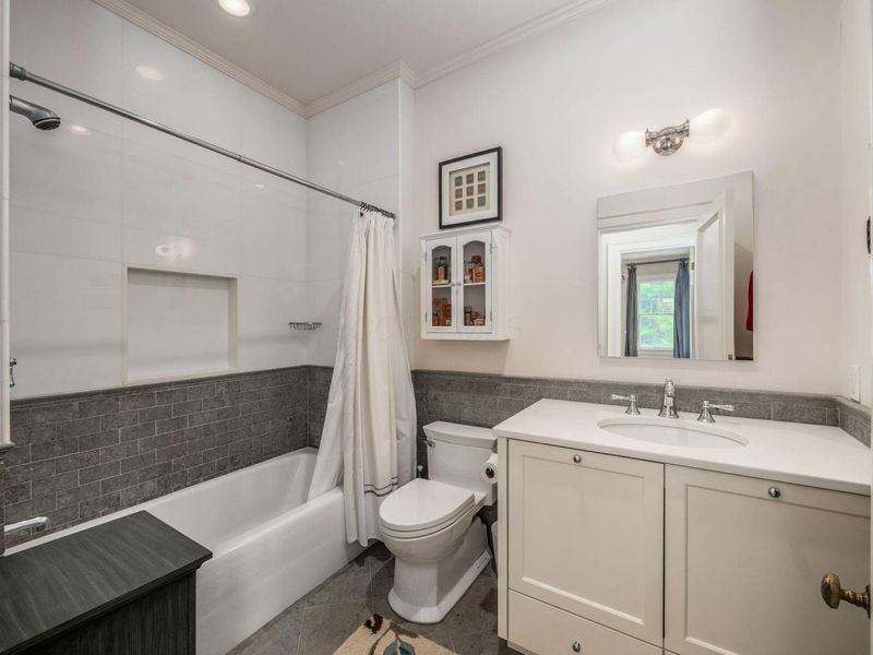 140 N Parkview Avenue, Bexley, OH 43209 Photo 56