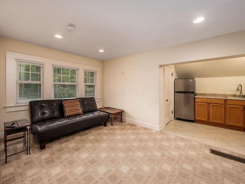 140 N Parkview Avenue, Bexley, OH 43209 Photo 81