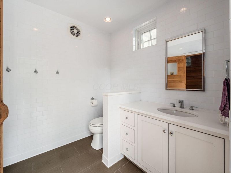 140 N Parkview Avenue, Bexley, OH 43209 Photo 97