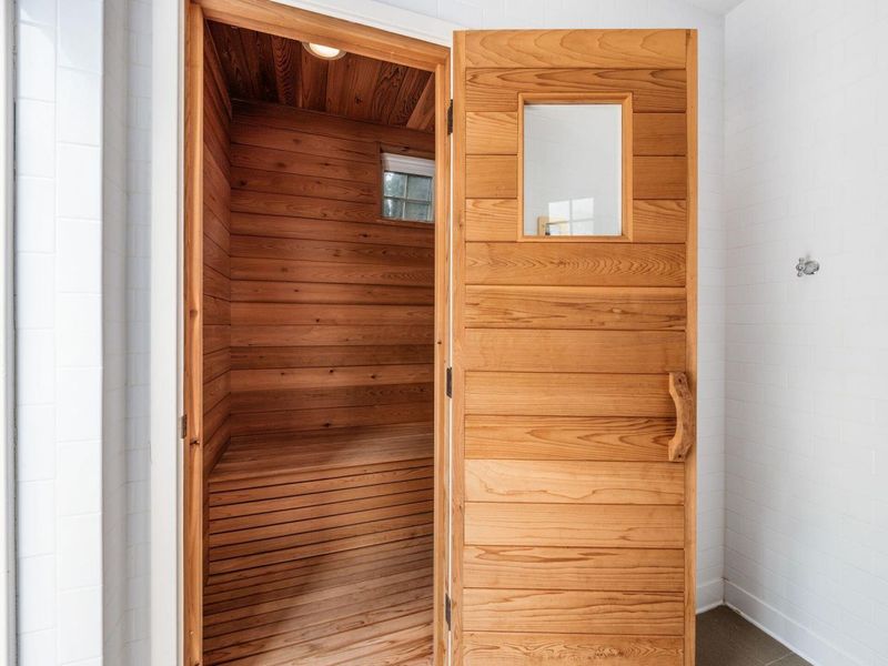 140 N Parkview Avenue, Bexley, OH 43209 Photo 99