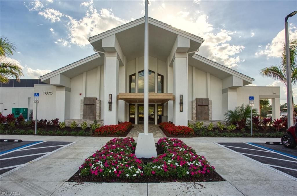 8106 Queen Palm Ln, Unit 115, Fort Myers, FL 33966 Photo