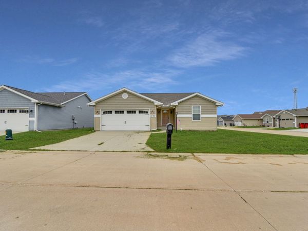 1402 Sand Dollar Drive, Champaign, IL 61822