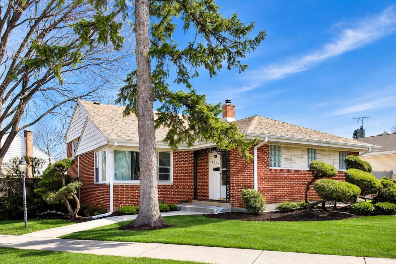 5237 Conrad Street, Skokie, IL 60077 Main Photo