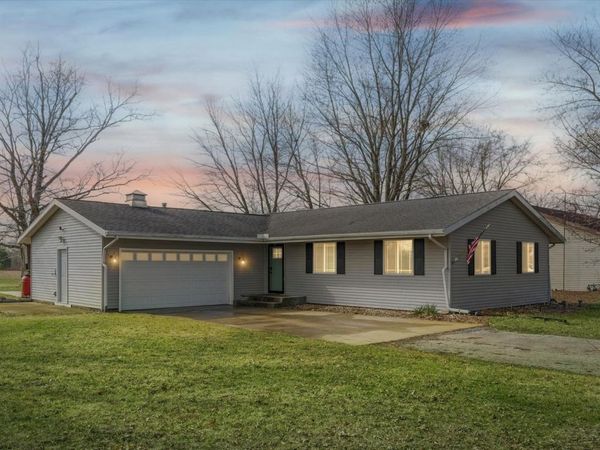 1432 Country Club Lane, Loda, IL 60948