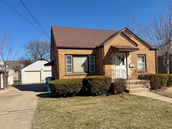 719 12th Street, Peru, IL 61354