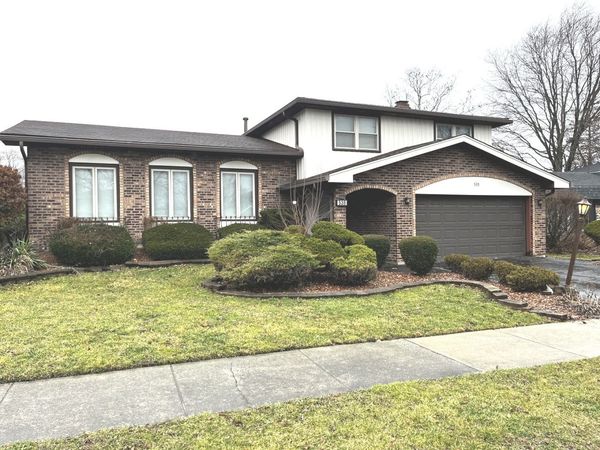 538 Blackstone Avenue, Glenwood, IL 60425