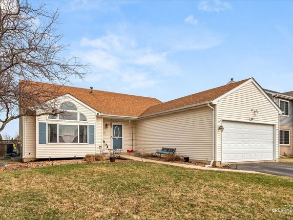 2302 Red Hawk Drive, Plainfield, IL 60586