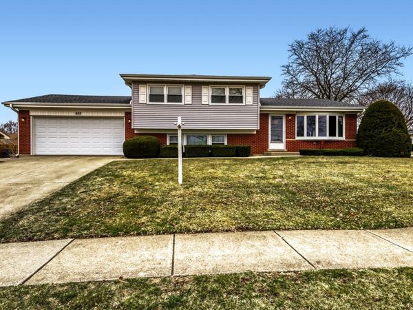 602 E Weathersfield Way, Schaumburg, IL 60193