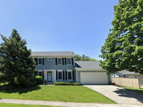 966 W Bauer Road, Naperville, IL 60563