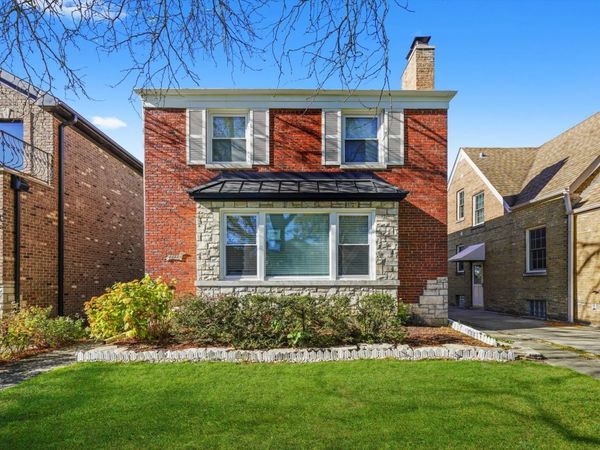 6222 N Lenox Avenue, Chicago, IL 60646
