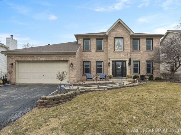 2836 Fairhauser Court, Naperville, IL 60564