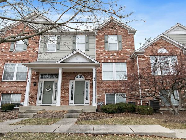 1135 Reserve Drive, Elgin, IL 60124