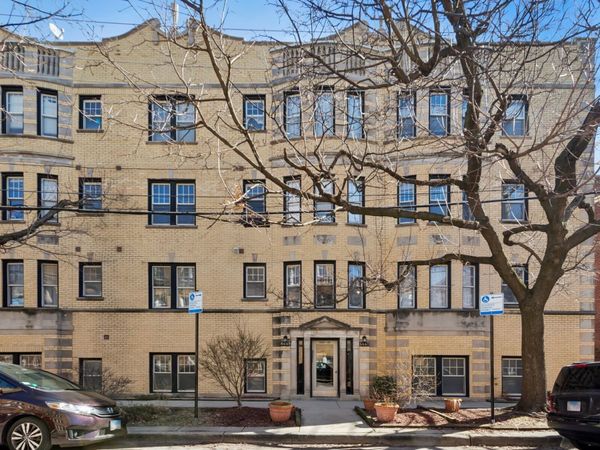 6449 N SEELEY Avenue, Unit 1, Chicago, IL 60645