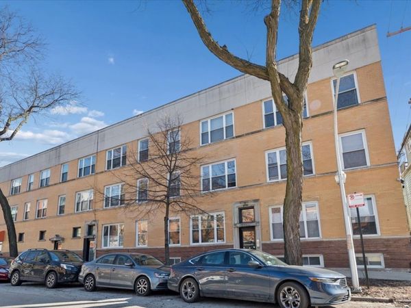 1947 N Whipple Street, Unit 1, Chicago, IL 60647