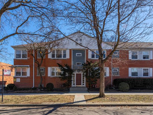 6607 N Damen Avenue, Unit 2N, Chicago, IL 60645