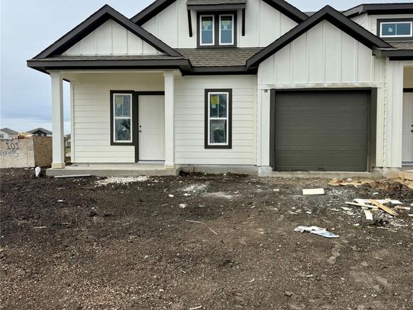 101 Backwood PASS, Taylor, TX 76574