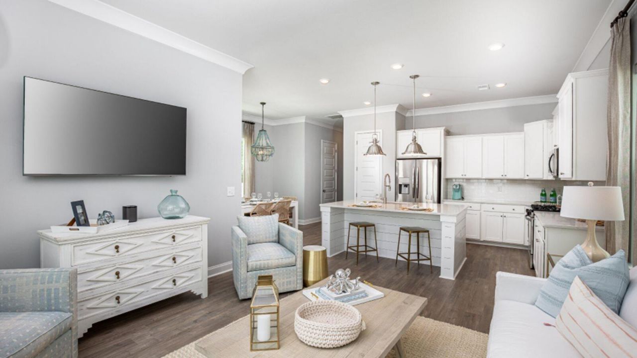 135 Sea Oats Street Photo 8