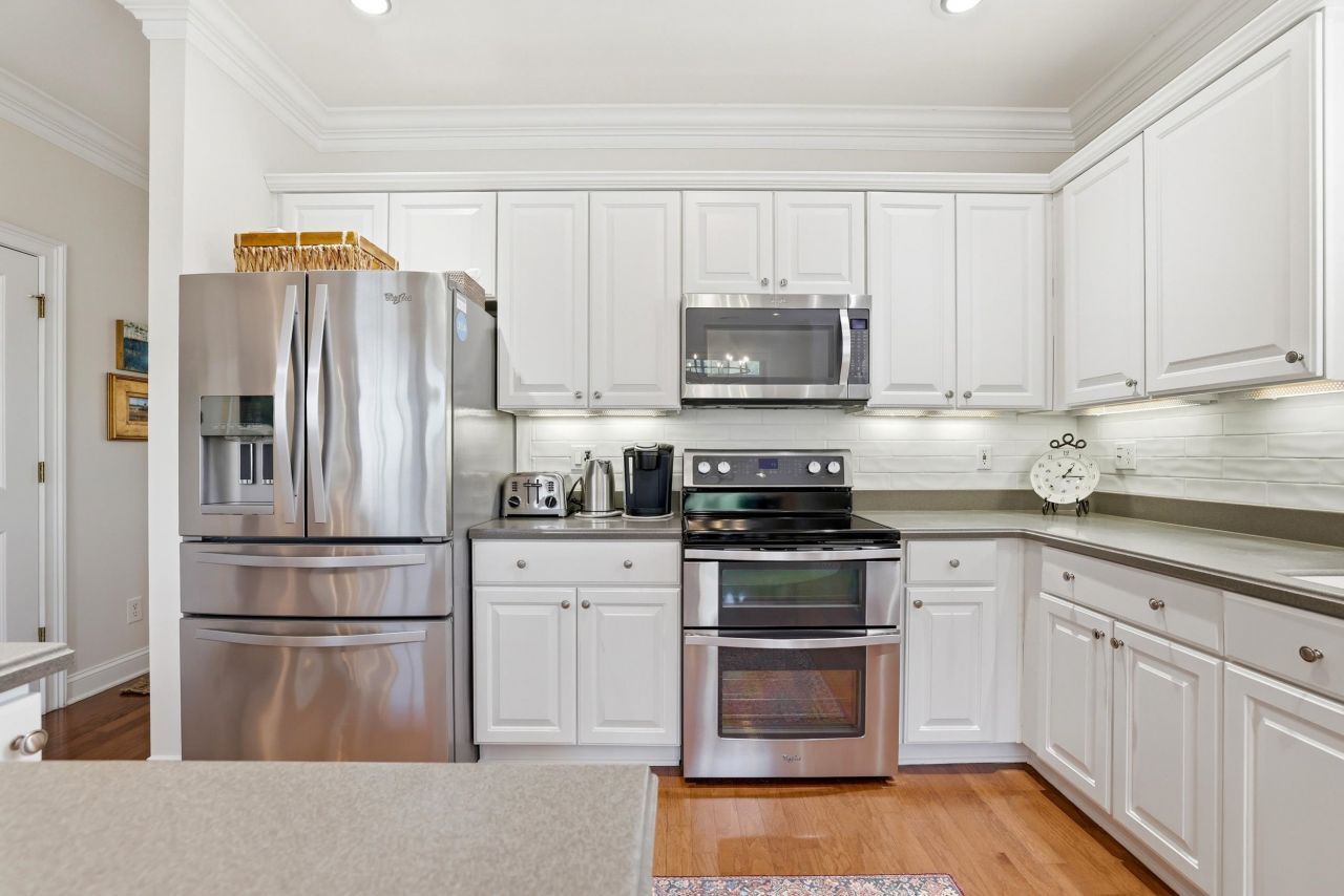 42 Courtyard Circle Photo 19