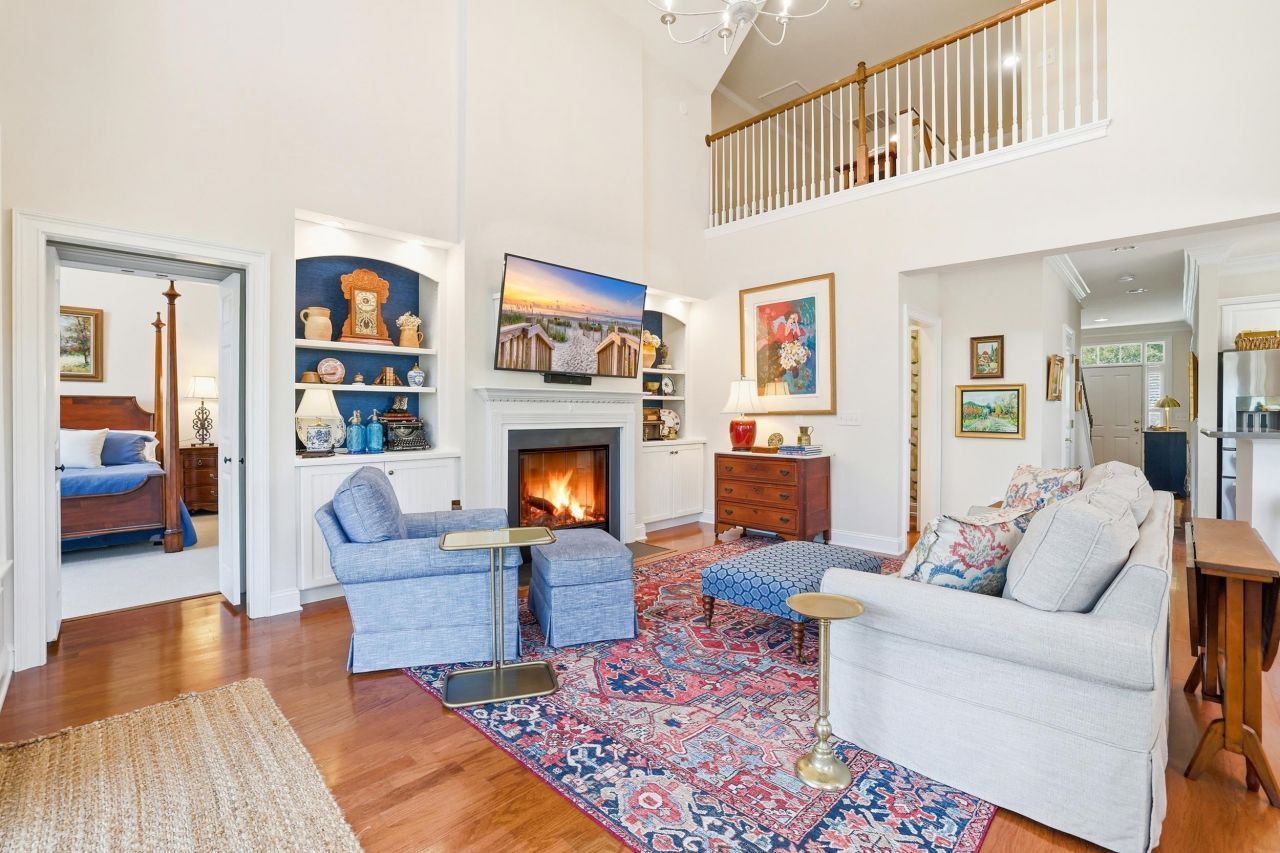 42 Courtyard Circle Photo 31