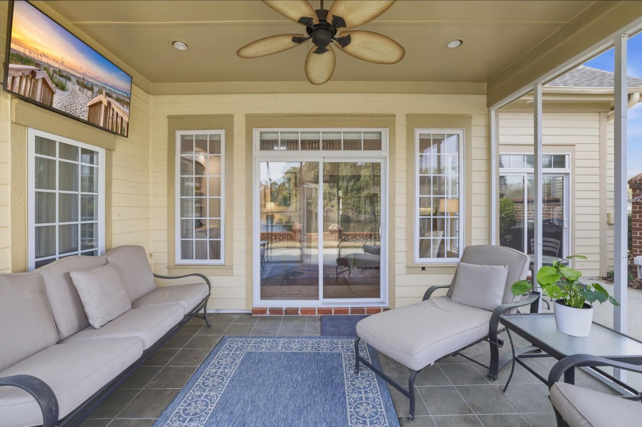 42 Courtyard Circle Photo 50