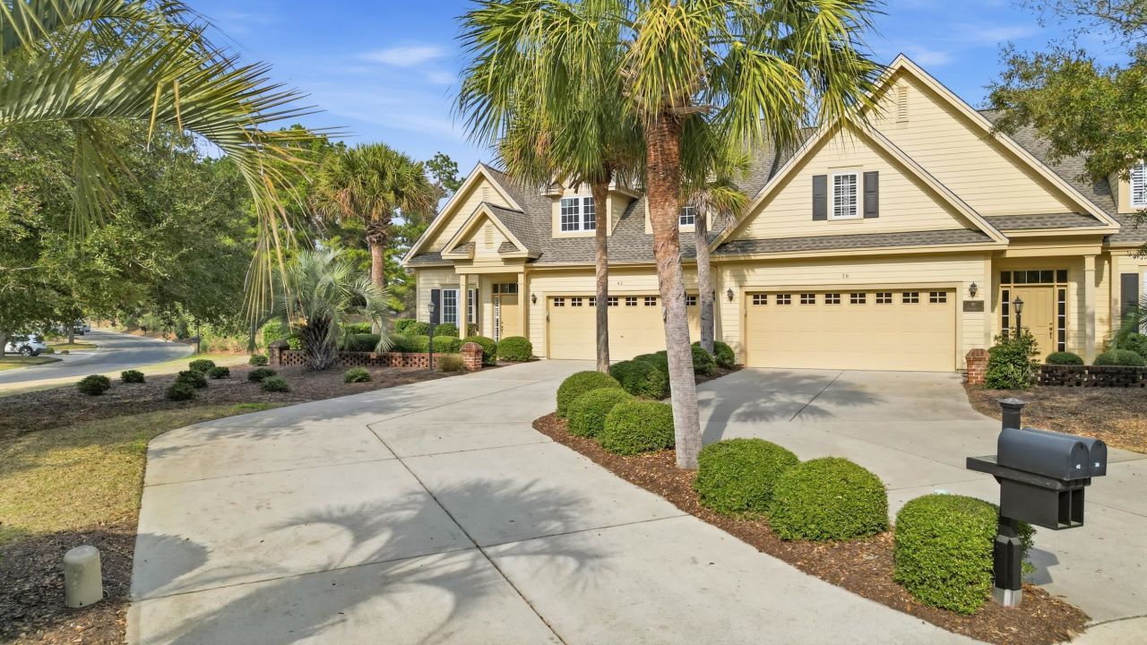 42 Courtyard Circle Photo 6